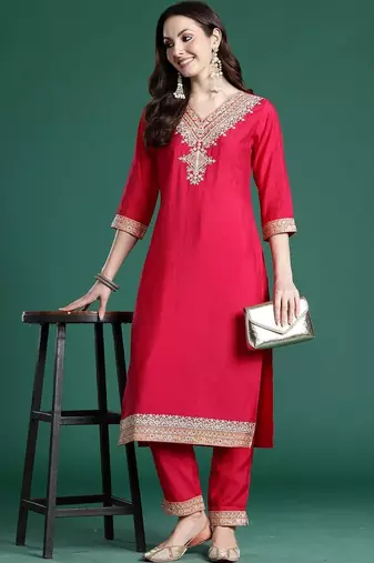 Women Ethnic Motifs Embroidered Regular Thread Work Kurta with Trousers