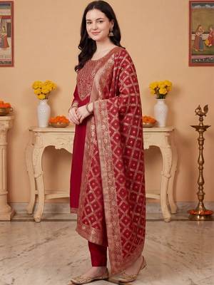 Women Ethnic Motifs Embroidered Regular Kurta with Trousers & With Dupatta 3