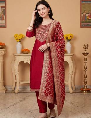 Women Ethnic Motifs Embroidered Regular Kurta with Trousers & With Dupatta 6