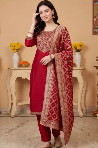 Women Ethnic Motifs Embroidered Regular Kurta with Trousers & With Dupatta