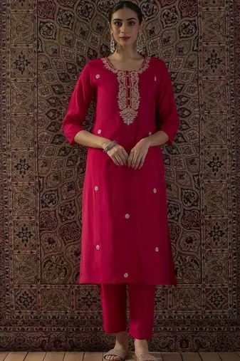Women Ethnic Motifs Embroidered Regular Kurta with Trousers & With Dupatta