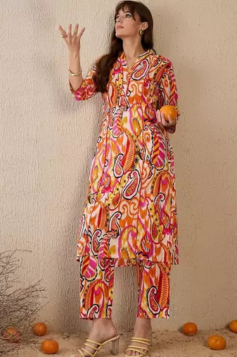 Women Paisley Printed Regular Pure Cotton Kurta with Trousers