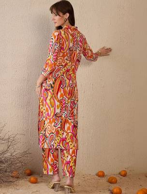 Women Paisley Printed Regular Pure Cotton Kurta with Trousers 6