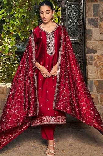Women Ethnic Motifs Embroidered Regular Thread Work Kurta with Trousers & With Dupatta