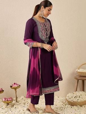 Women Ethnic Motifs Embroidered Regular Thread Work Kurta with Trousers & With Dupatta 7