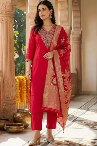 Women Ethnic Motifs Embroidered Regular Thread Work Kurta with Trousers & With Dupatta