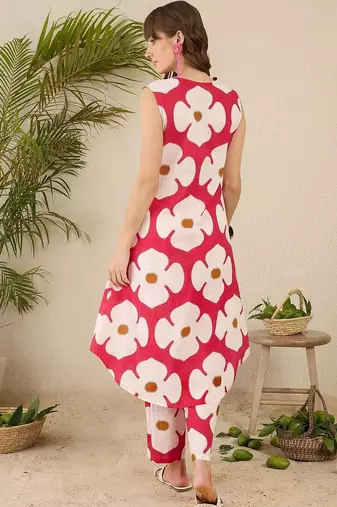 Women Floral Printed Regular Pure Cotton Kurta with Trousers