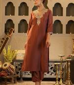 Women Ethnic Motifs Embroidered Regular Kurta with Trousers