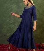 Women Ethnic Motifs Embroidered Empire Thread Work Kurta with Pyjamas