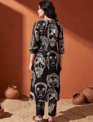 Women Printed Regular Pure Cotton Kurta with Trousers 4