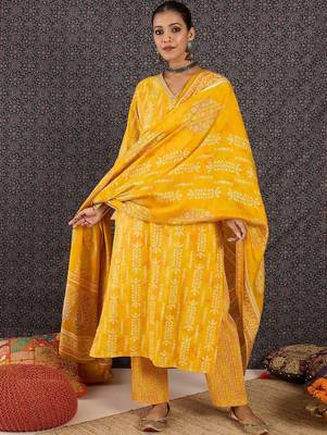 Women Ethnic Motifs Printed Regular Chanderi Silk Kurta with Trousers & With Dupatta 6