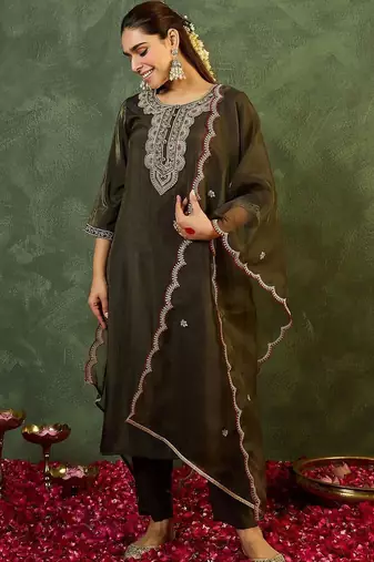 Women Ethnic Motifs Embroidered Regular Liva Kurta with Trousers & With Dupatta