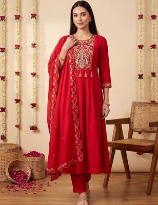 Women Ethnic Motifs Embroidered Regular Thread Work Kurta with Trousers & With Dupatta 5