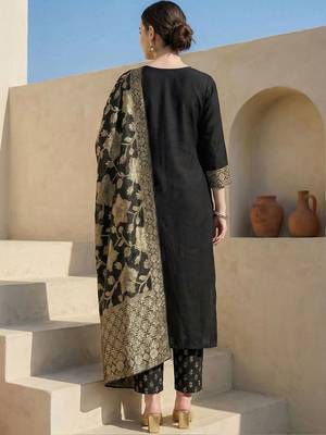 Women Ethnic Motifs Embroidered Regular Kurta with Trousers & With Dupatta 3