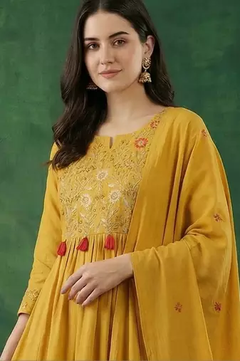 Women Ethnic Motifs Embroidered Empire Thread Work Kurta with Trousers & With Dupatta