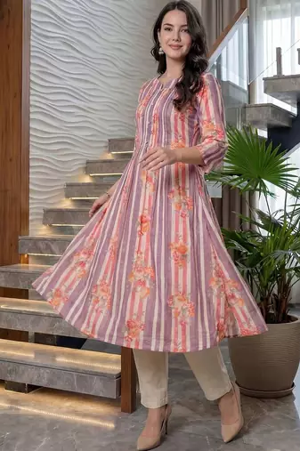 Women Floral Printed Regular Pure Cotton Kurta with Trousers