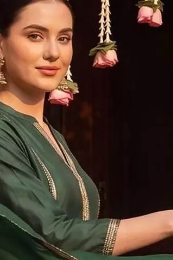 Women Regular Liva Kurta with Trousers & With Dupatta