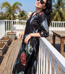 Women Floral Printed Regular Kurta with Trousers