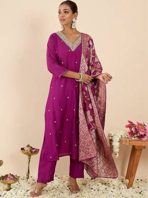 Women Ethnic Motifs Embroidered Regular Kurta with Trousers & With Dupatta 6
