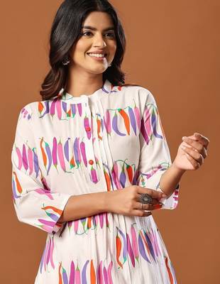Women Printed Regular Pure Cotton Kurta with Palazzos 4