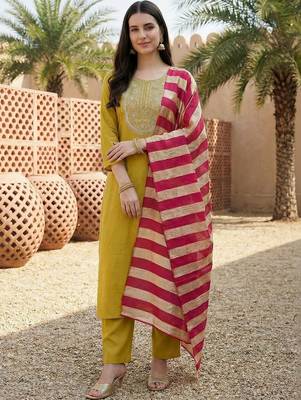 Women Ethnic Motifs Embroidered Regular Thread Work Kurta with Trousers & With Dupatta 1