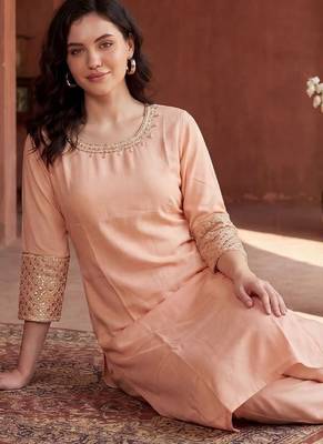 Women Regular Sequinned Kurta with Trousers 5