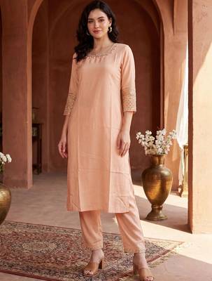 Women Regular Sequinned Kurta with Trousers 6