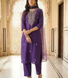 Women Ethnic Motifs Embroidered Regular Thread Work Kurta with Trousers & With Dupatta
