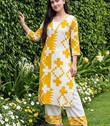 Women Printed Regular Kurta with Palazzos