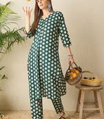 Women Printed Regular Pure Cotton Kurta with Trousers