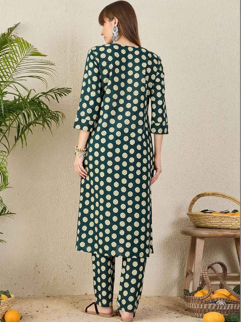Women Printed Regular Pure Cotton Kurta with Trousers