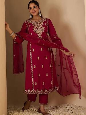 Women Ethnic Motifs Embroidered Regular Kurta with Trousers & With Dupatta 1