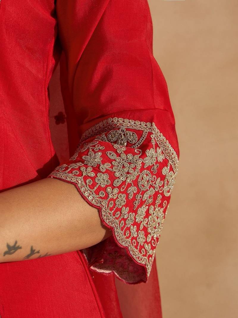 Women Ethnic Motifs Embroidered Regular Kurta with Trousers & With Dupatta