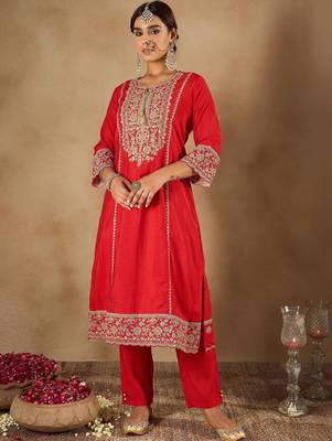Women Ethnic Motifs Embroidered Regular Kurta with Trousers & With Dupatta 4