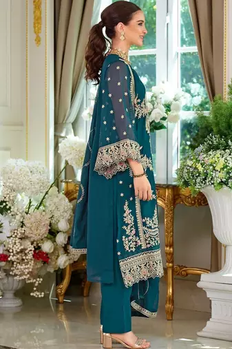 Women Ethnic Motifs Embroidered Regular Thread Work Kurta with Trousers & With Dupatta