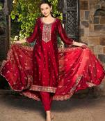 Women Ethnic Motifs Embroidered Regular Thread Work Kurta with Trousers & With Dupatta
