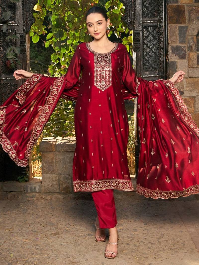 Women Ethnic Motifs Embroidered Regular Thread Work Kurta with Trousers & With Dupatta