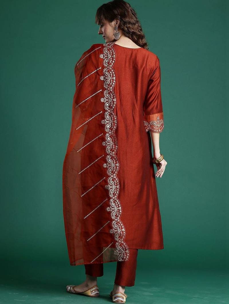 Women Ethnic Motifs Embroidered Regular Thread Work Liva Kurta with Trousers & With Dupatta