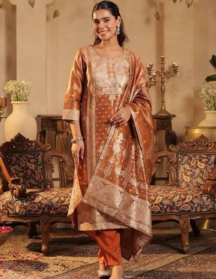 Women Ethnic Motifs Regular Kurta with Trousers & With Dupatta 1