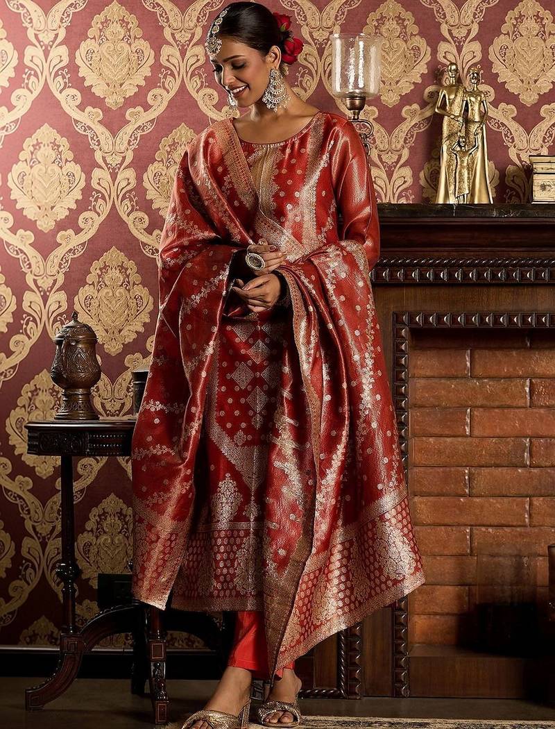 Women Ethnic Motifs Regular Kurta with Trousers & With Dupatta