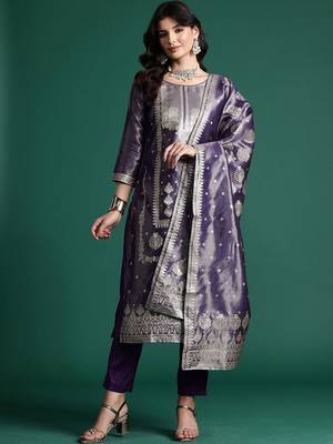 Women Regular Kurta with Trousers & With Dupatta 1