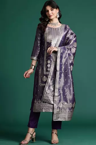 Women Regular Kurta with Trousers & With Dupatta