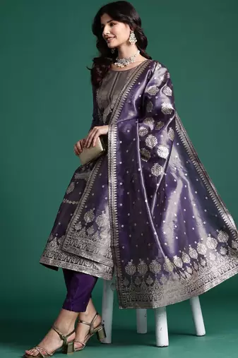 Women Regular Kurta with Trousers & With Dupatta