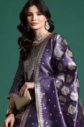 Women Regular Kurta with Trousers & With Dupatta