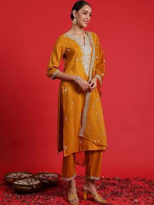 Women Ethnic Motifs Embroidered Regular Kurta with Trousers & With Dupatta 3