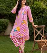Women Floral Printed Regular Pure Cotton Kurta with Trousers