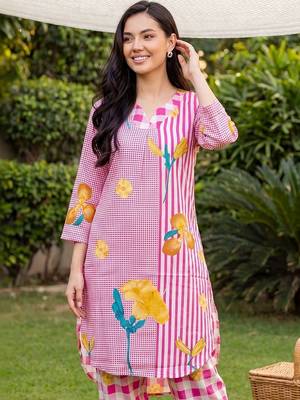 Women Floral Printed Regular Pure Cotton Kurta with Trousers 6