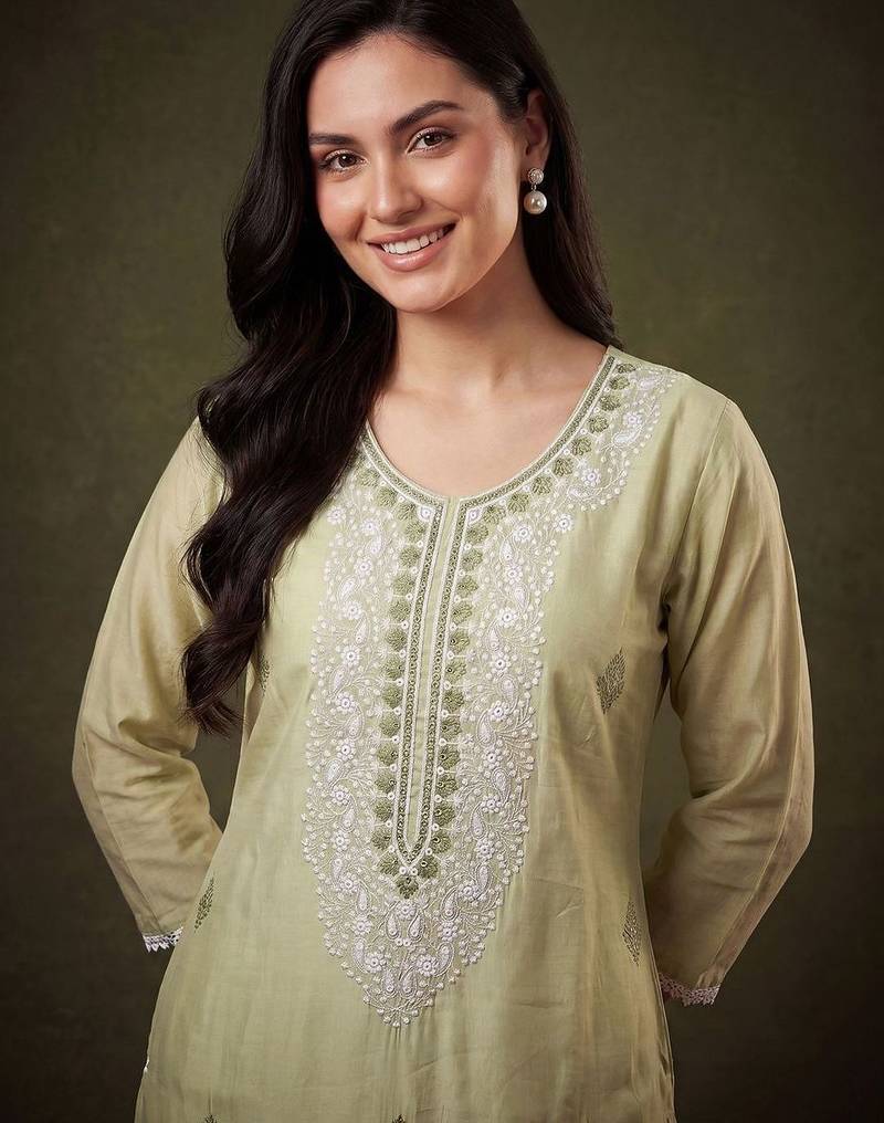 Women Ethnic Motifs Embroidered Regular Chikankari Kurta with Trousers & With Dupatta