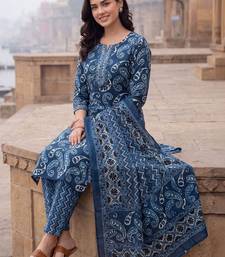Women Ethnic Motifs Printed Regular Pure Cotton Kurta with Trousers & With Dupatta
