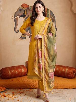 Women Embroidered Regular Thread Work Kurta with Trousers & With Dupatta 6